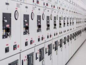 INDUSTRIAL SWITCHGEAR